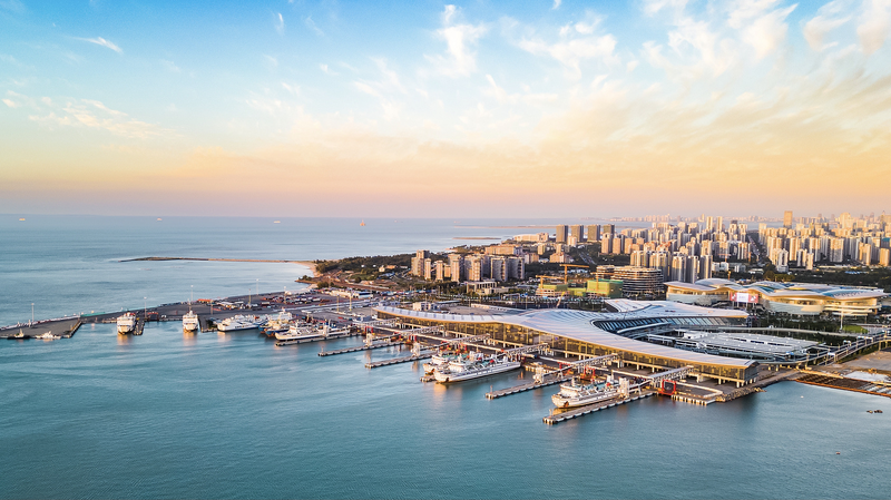 CFD41ZXXTD533P62T5FV - Thế Giới Trong Tầm Tay Khởi động Cảng Thương mại Tự do Hải Nam thúc đẩy đầu tư toàn cầu video poster