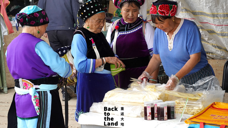 Nhịp Sống Chợ Sáng ở Đại Lý: Khám Phá Truyền Thống Bạch