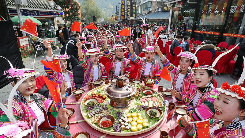 Bên trong 'Cách Tiếp Cận Thực Phẩm Toàn Diện' của Trung Quốc cho Bữa Ăn Ngon Hơn