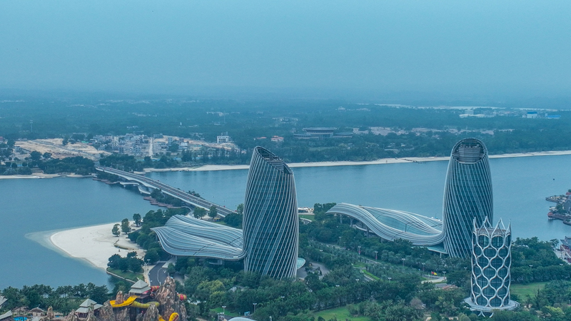 Tập 3: Đảo Hoa Đại Dương - Kỳ quan ven biển của Hải Nam video poster