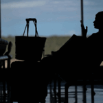 NQSJF3GCDGMYXM8TZIBK - Thế Giới Trong Tầm Tay Radar chuyến bay trực tiếp cho thấy không phận Venezuela bị đóng sau lệnh của Trump video poster