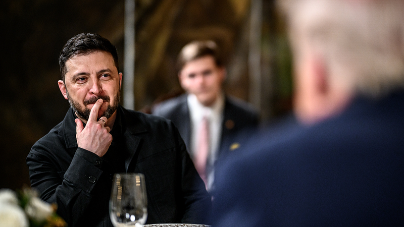 Zelenskyy thảo luận với Trump về việc triển khai quân đội Mỹ