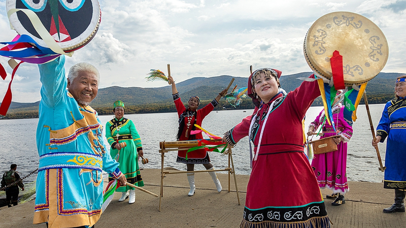 SZSFXWD94GZX1GXJ9IZW - Thế Giới Trong Tầm Tay Truyện kể Yimakan của người Hezhen gia nhập danh sách di sản UNESCO