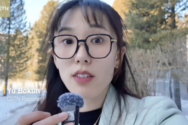 Tại Davos: Đầu tư 10 tỷ USD vào đâu? AI thắng lớn video poster