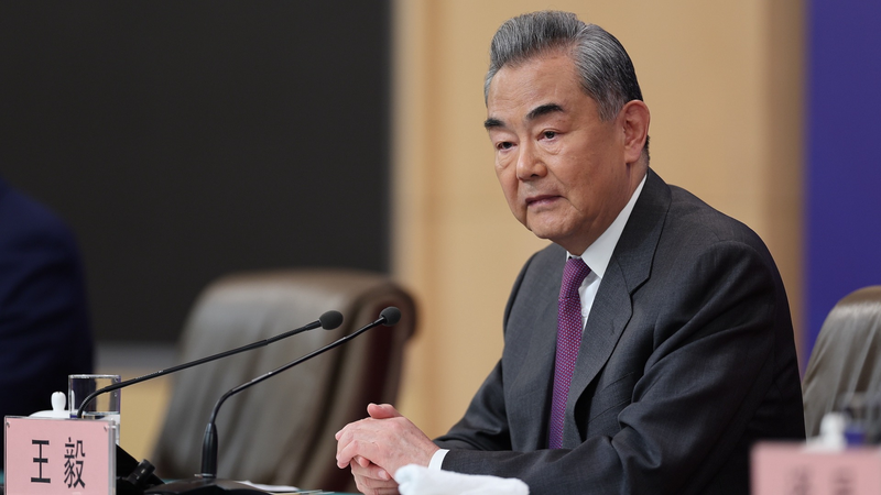 Wang Yi Bắt Đầu Chuyến Thăm Châu Phi để Khởi Động Năm Giao Lưu Trung Quốc-Châu Phi 2026