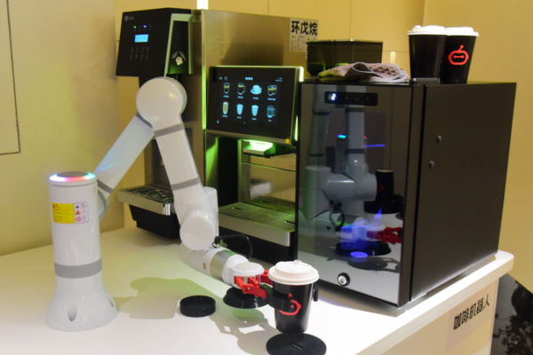 Hangzhou ra mắt nhà hàng robot AI đầu tiên