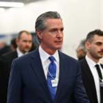 Thống đốc California Newsom cho biết chính quyền Trump đã ngăn chặn ông tại Davos