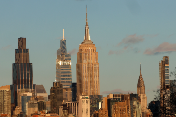 Sự không chắc chắn về Chủ tịch Fed tiếp theo làm rung chuyển cổ phiếu và trái phiếu Mỹ