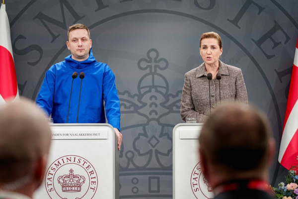 Cuộc đụng độ ở Greenland: Đan Mạch đẩy lùi tham vọng của Mỹ