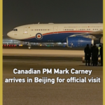 H0M0I9TRDF6D9HFDZQ38 - Thế Giới Trong Tầm Tay Thủ tướng Canada Mark Carney Đến Bắc Kinh cho Chuyến thăm Chính thức video poster
