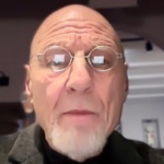 Nhà làm phim Hollywood: AI cách mạng hóa việc sản xuất phim của Trung Quốc video poster