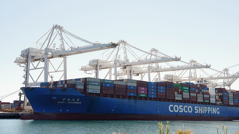 Thị trường căng thẳng khi Tòa án Tối cao xem xét quyền lực thuế quan của Trump