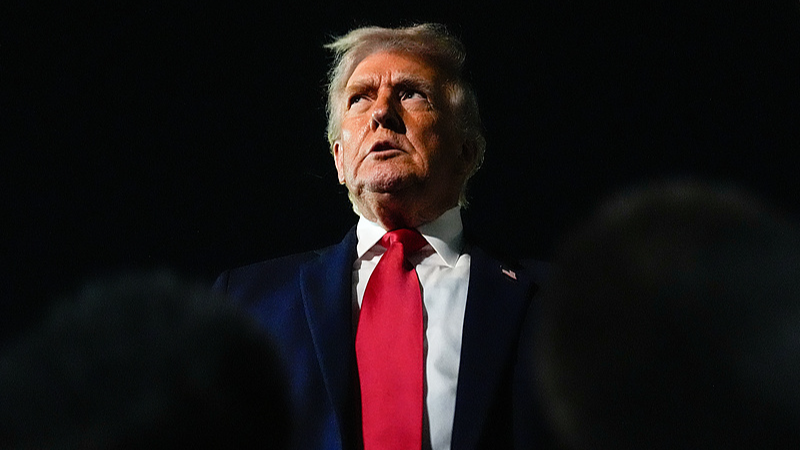 Khảo sát toàn cầu: 84% không hài lòng với năm đầu tiên của Trump