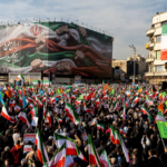 Iran Cảnh Báo Trả Đũa Khi Nhóm Tàu Sân Bay Mỹ Tiến Về Trung Đông