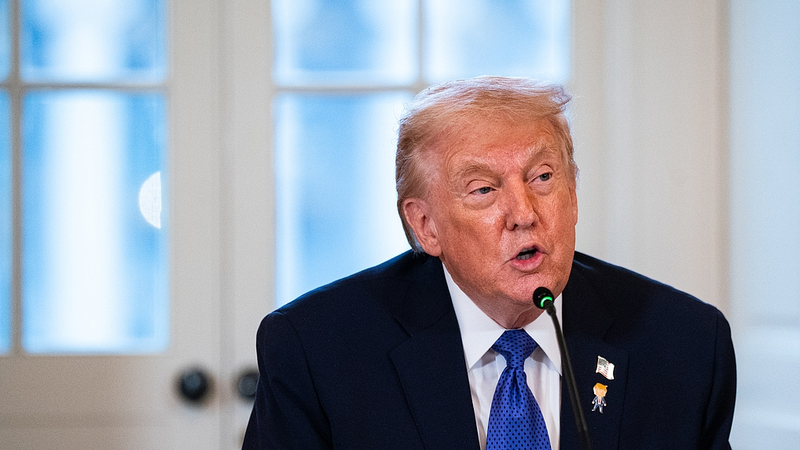 Kỷ Niệm Đầu Tiên Của Nhiệm Kỳ Hai Của Trump: Hãy Nói Lên Ý Kiến Của Bạn