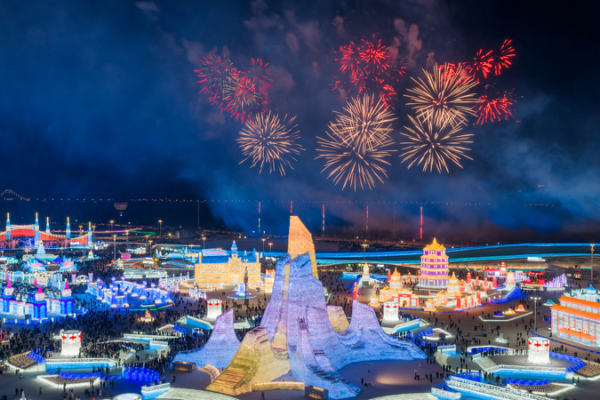 Trung Quốc Khởi Động 2026 Với Sự Bùng Nổ Du Lịch Đầu Năm