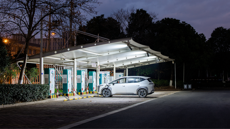 Chương trình đổi hàng của Trung Quốc thúc đẩy doanh số 3,92 nghìn tỷ Nhân dân tệ