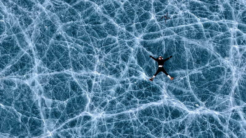 Hồ Băng Xanh tại Núi Qiongmu Gonga Trở Thành Điểm Nóng Mùa Đông