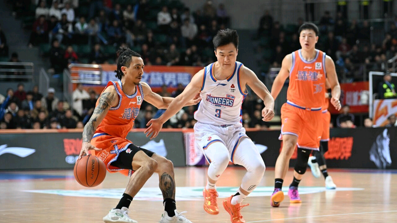 Fujian Sturgeons Giành Chiến Thắng Trước Tianjin Pioneers 115-94 Để Chấm Dứt Chuỗi Thua
